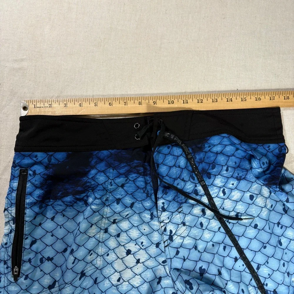 Pelagic Hydro-Lite Blue Fish Scale Board Shorts Mens 34 Fishing Trunks Stretch